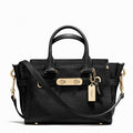 Coach SWAGGER 20 in pebble leather