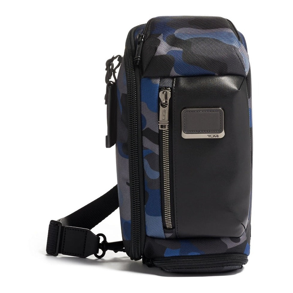 TUMI Kelley Sling